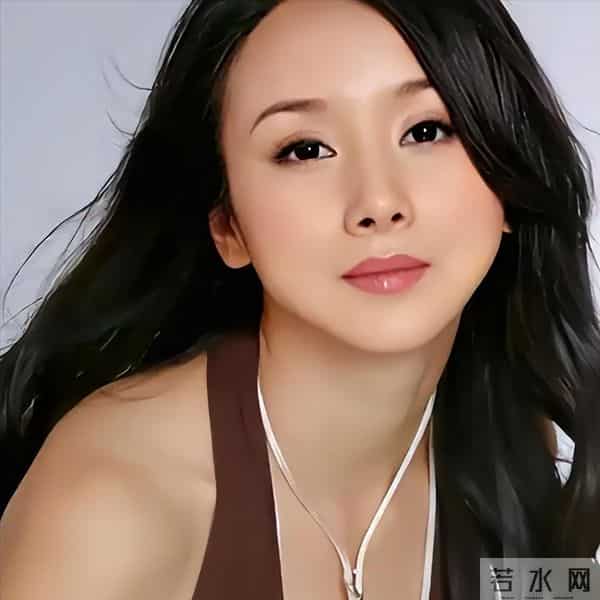 钱再多有什么用？知名女星自曝4次离婚内幕，像宠物被控制了十年
