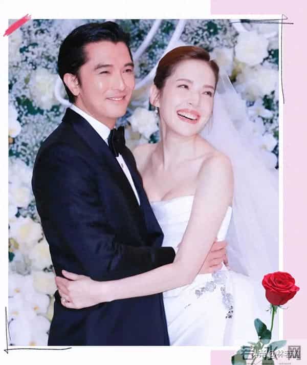 林心如霍建华现身邱泽许玮蜜婚礼，邱泽儿子罕见露脸，长腿抢镜！