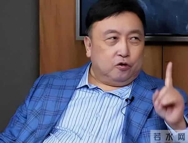 面相变了！52岁蔡少芬为钱四处奔波累到脱相，被王晶嘲讽不上进