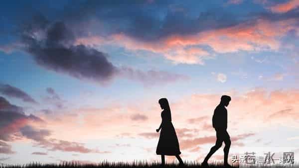 50岁的女人，最容易和这几种男人发生 婚外情，男人一定要慎重！