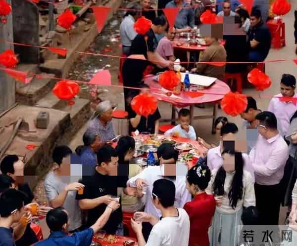 现在社会的孩子婚姻困局：30多岁还没结婚，基本原因在哪里？