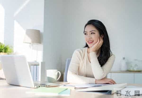 揭秘：女人想让你“泡她”，会发出这6个信号，别再后知后觉