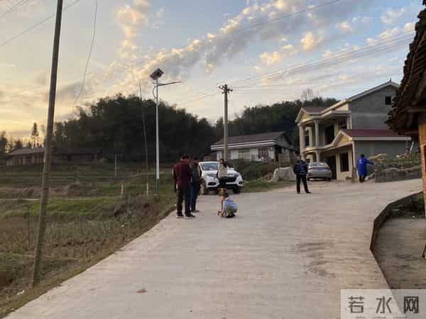 农村光棍婚姻困局：30多岁还没结婚，基本只认钱不认人？