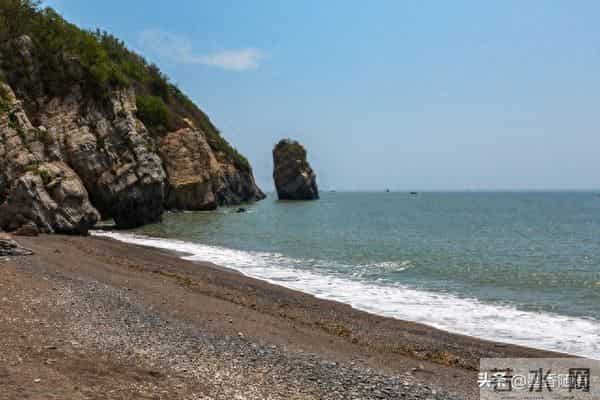 人这一生，情绪稳定，身体健康，心有热爱，岁岁年年皆是安稳欢喜