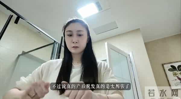 水亦诗到泉州更辛苦，忙到没空化妆脱发严重，12个菜招待邹阳朋友