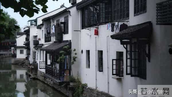 定亲当天，我多问了亲家一句，挽回了两个家庭的体面。