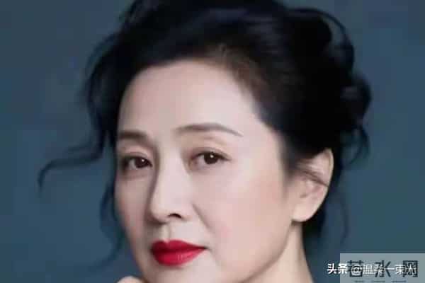 50岁的女人，最容易和这几种男人发生 婚外情，男人一定要慎重！