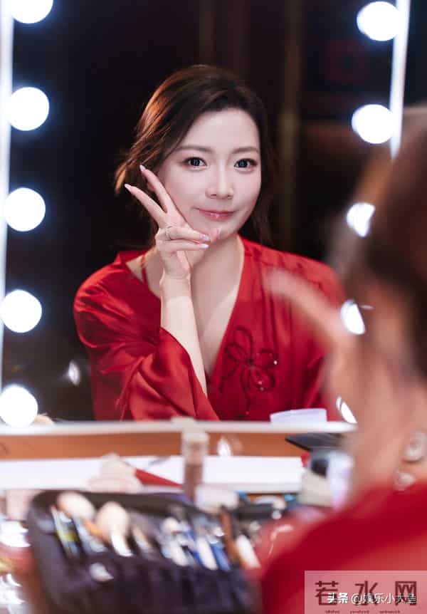 黄雅琼刘雨辰举行婚礼，郑思维儿子艾登当花童，东哥大头等送祝福