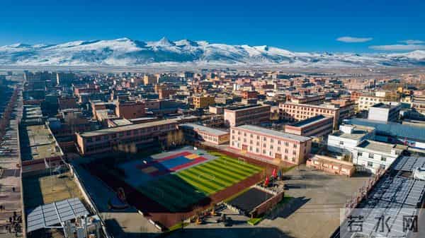 听了小县城女教师的择偶观，真的太现实了！