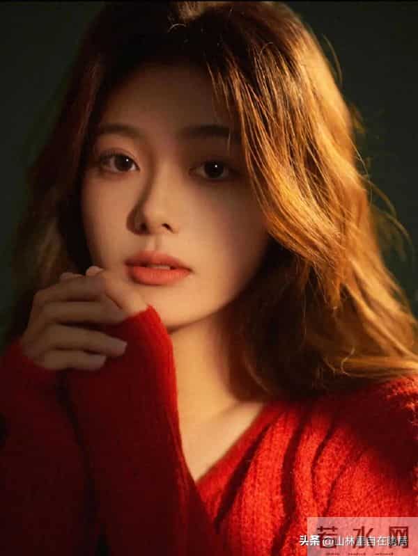 偷偷告诉你一些人性铁律：跟女人相处，她不拒绝其实就是愿意