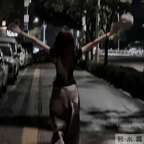 12月1日那天，朋友圈一定要这样发，落落大方，也很温柔~