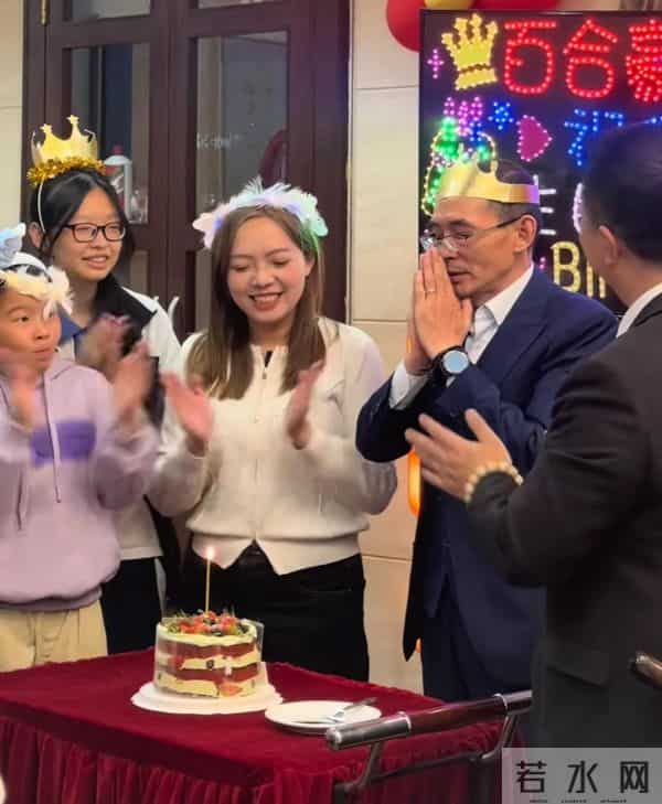 谢岳悄悄的更换了主页，他说的一句话让人无限遐想是否还有可能性