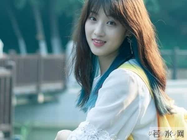 微信上发这三句话的女人，早已想你入骨