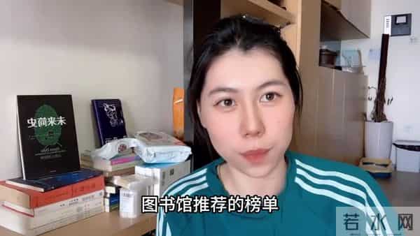 心理学：女人喜欢你，会释放四种“身体信号”