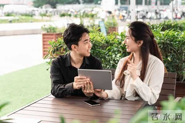 两性问题：异性朋友之间，一旦有三种联系，就是越界了，警惕！