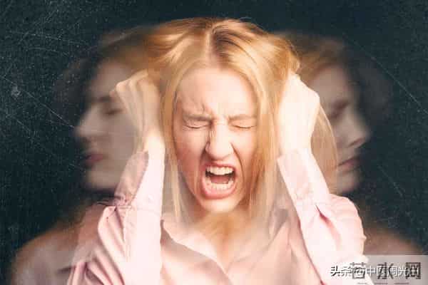 精神分裂症，说白了就四个字：“懒、乱、疑、呆”