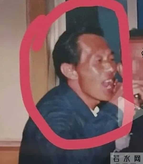 三姐妹破门见腐尸-嫂子藏的不是哥哥,是30年亲情和见不得人的心思