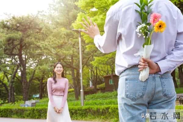 50岁的女人，最容易和这几种男人发生 婚外情，男人一定要慎重！