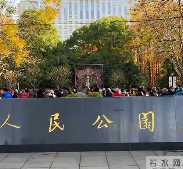 上海现在彻底成了女儿国了，相亲市场一个男的可以配三四个女的！