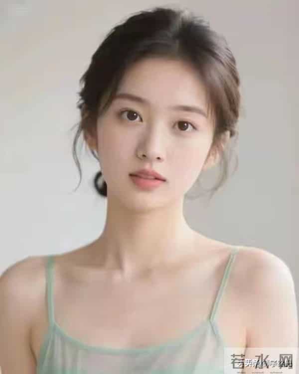 女人最抵抗不了的6种身体语言，男人一碰，她就心动！