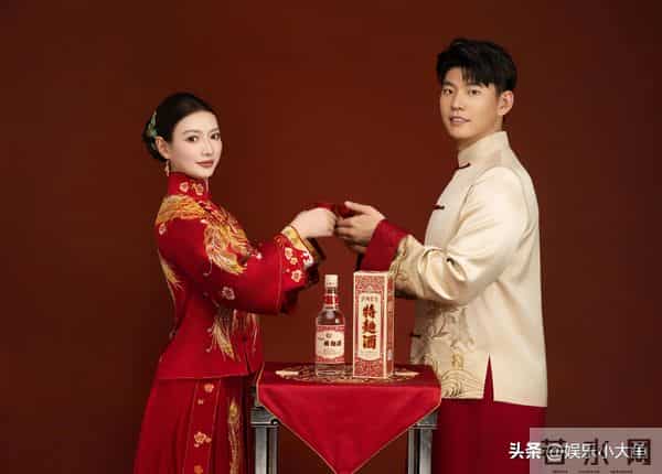 黄雅琼刘雨辰举行婚礼，郑思维儿子艾登当花童，东哥大头等送祝福