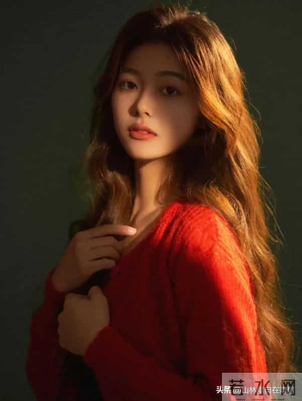 偷偷告诉你一些人性铁律：跟女人相处，她不拒绝其实就是愿意