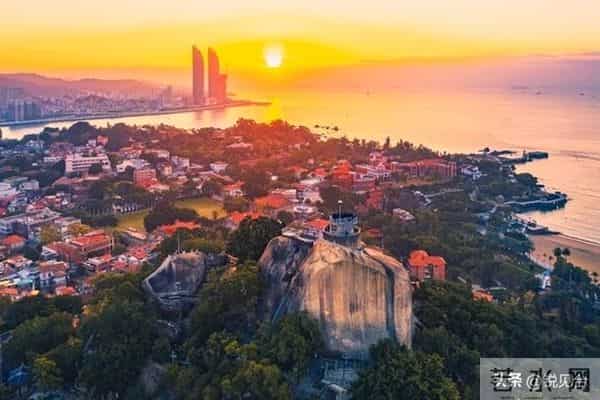 当全世界都不懂你，连朋友也渐行渐远，你会选择坚强还是放弃？