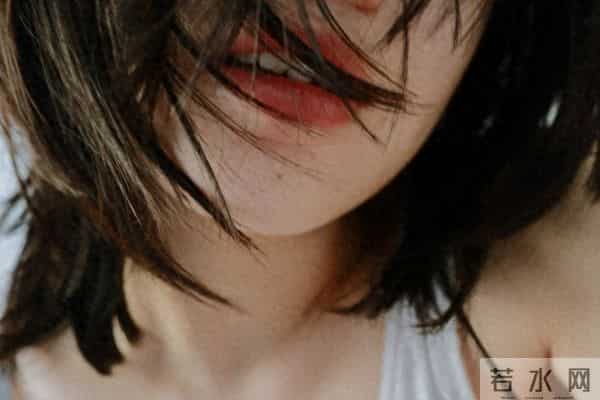 姨妈迟迟不来，医生盯着我问：你还有别的男朋友？我：你谁啊？