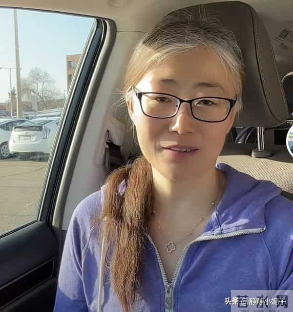 洞姐：美国回来住弟家，忙着挣钱 对婆婆冷淡？网友：高学历就如此