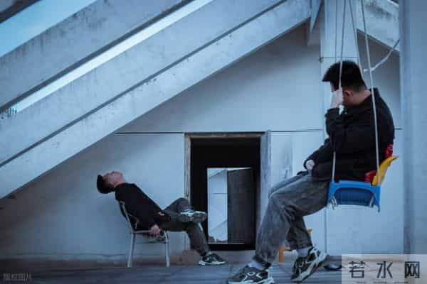 总是容易厌蠢的人，需要注意下自己的心理健康