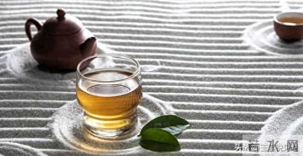 别不信，千万不要和任何人，关系太好，走的太近