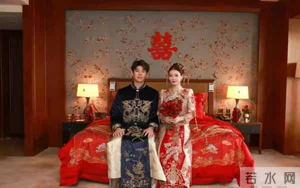 黄雅琼刘雨辰大婚，中式秀禾配西式婚纱，美出天际