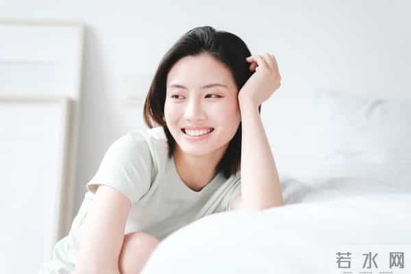 揭秘：女人想让你“泡她”，会发出这6个信号，别再后知后觉