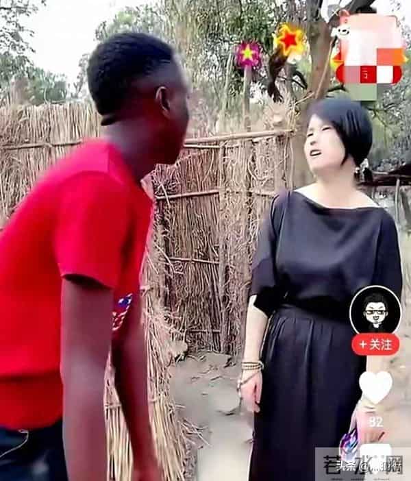 北京姑娘远嫁非洲，洗澡棚秸秆漏缝被围观，如今活成这般模样