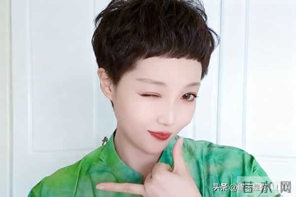 人呐，有福没福，一看便知，有福气的人大多数离不开下面3种特征