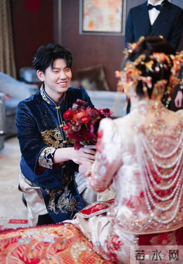 黄雅琼刘雨辰举行婚礼，郑思维儿子艾登当花童，东哥大头等送祝福