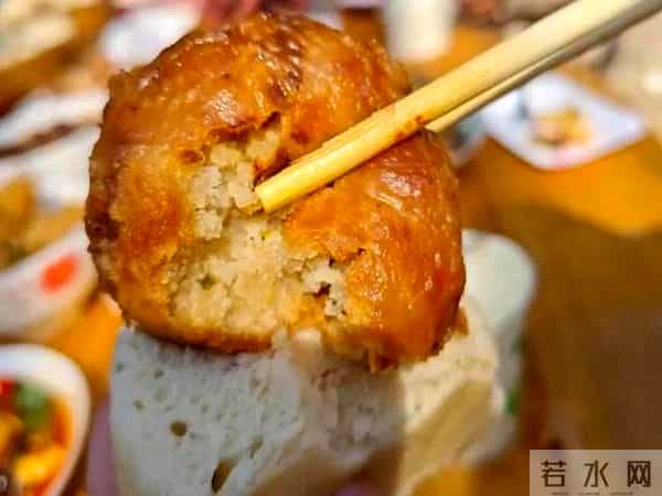 河南丈母娘的菜，款待女婿火了，不剩菜不浪费，网友：真疼女婿！