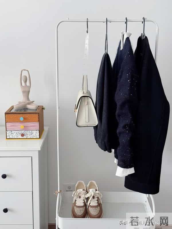 北方打工人12月“保命穿搭”：暖瘦、高级，15件衣服搞定整个冬天