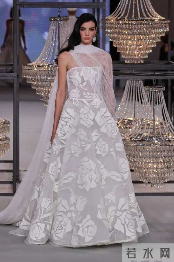 Isabel Sanchis 2026 春夏婚纱秀场