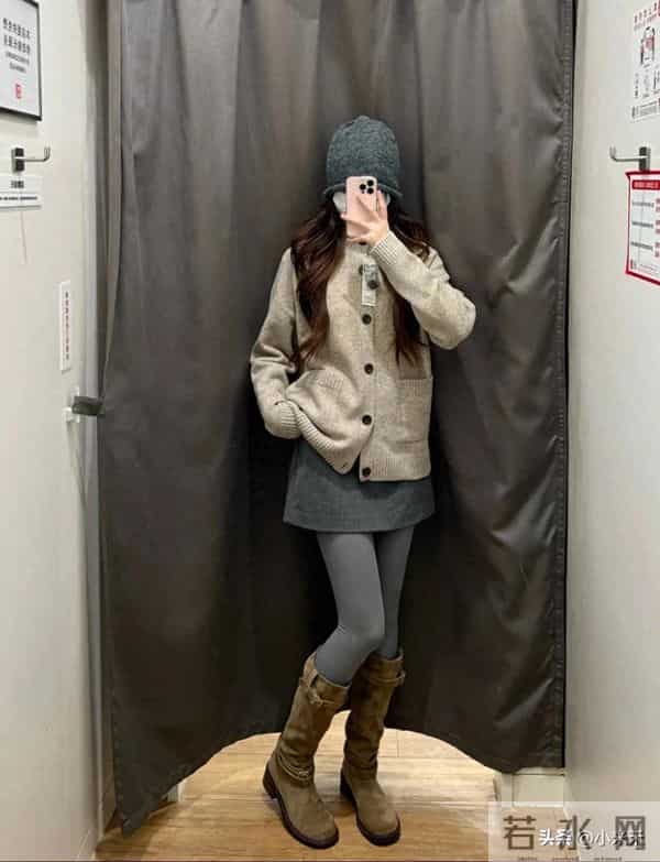 优衣库这9套秋冬穿搭,直接把“懒人时髦”焊身上了!
