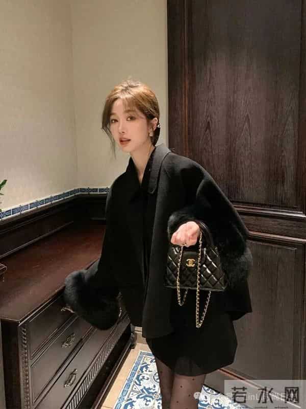 2025秋冬爆款小个子必收的蔷薇斗篷大衣，四色美到犯规