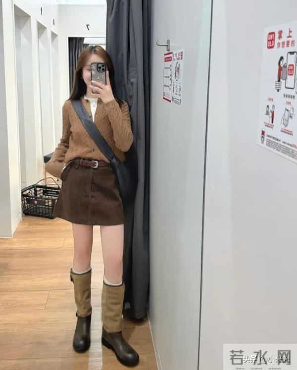 优衣库半裙才是秋冬“搭子王”！这波试穿我直接封神