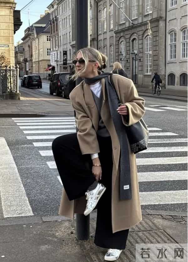 黑白棕，冬天穿衣这么“配色”，太高级了