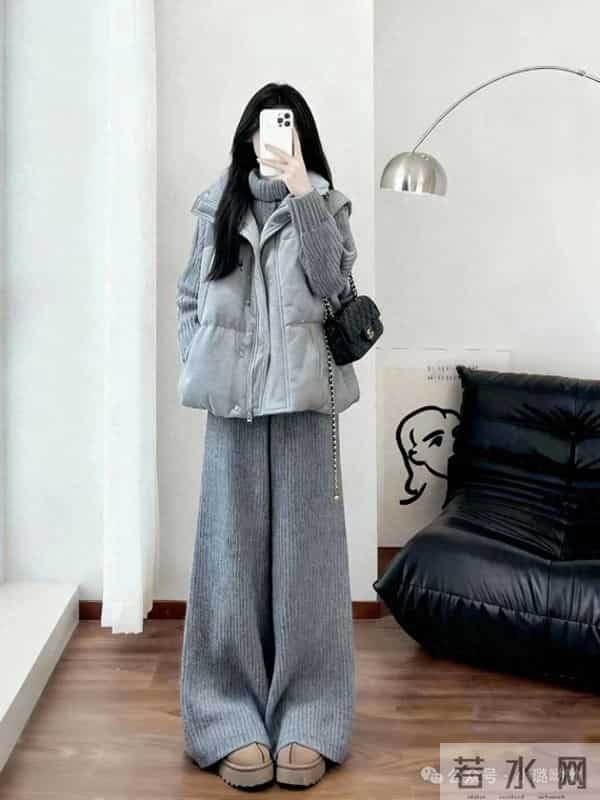 冬日“懒人高级感”穿搭！灰系叠穿三件套，温暖又显腿长～