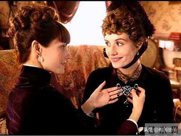 虚荣税：人类永不结账的奢侈品账单