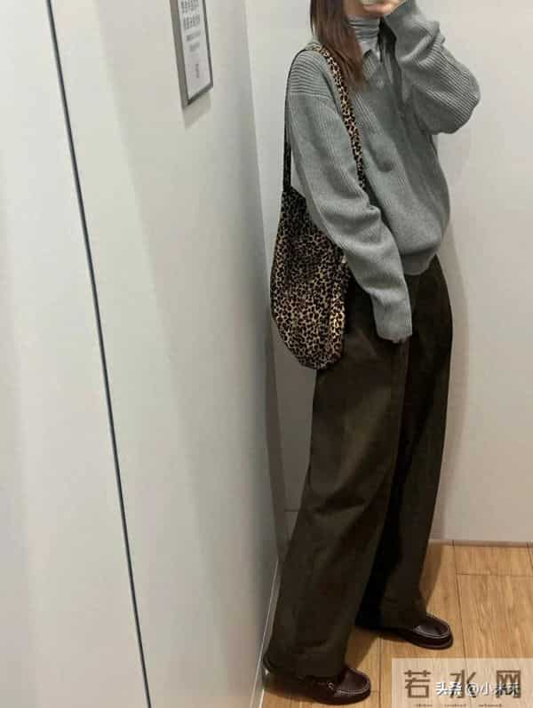 优衣库这毛衣是偷了拉夫劳伦的设计稿吧？