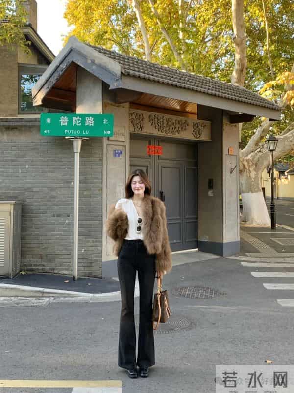 实用又时髦，18套秋冬搭配参考，日常通勤照着穿