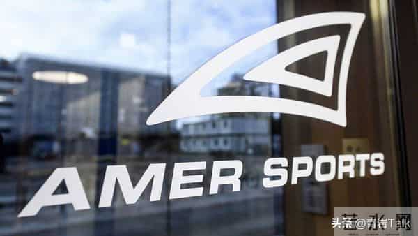 始祖鸟增速三连缓！靠亮色女款破圈，专业基因会稀释吗？