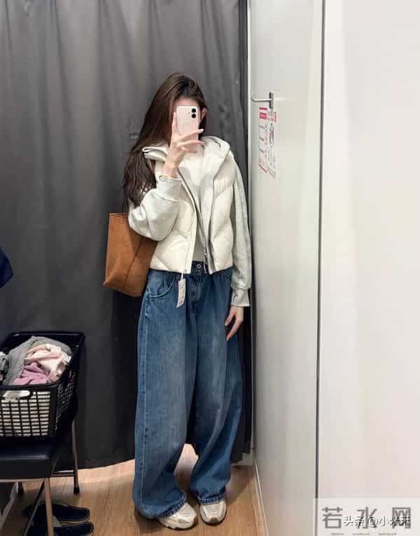 优衣库这马甲穿搭直接把“通勤松弛感”焊死了！