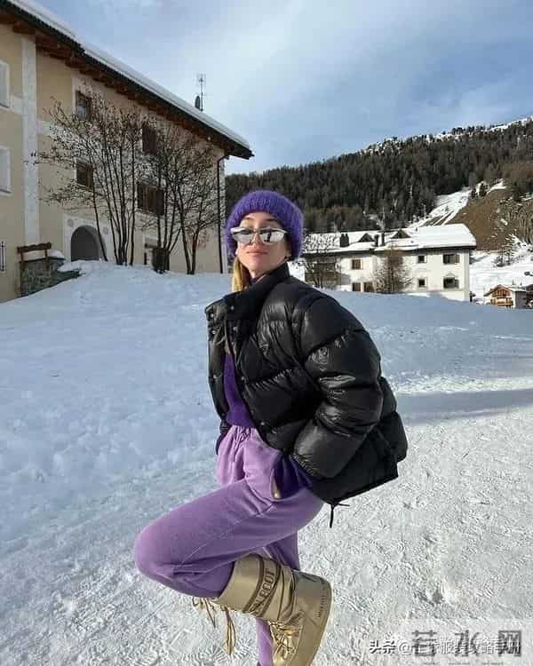 外套+靴子，这样穿又暖又时髦！